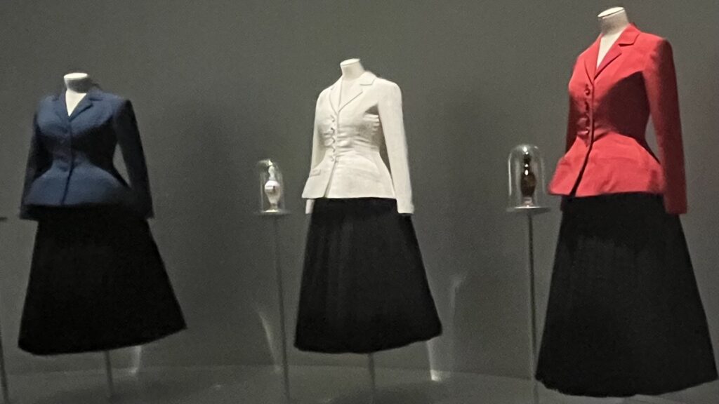 Diorの展示です。